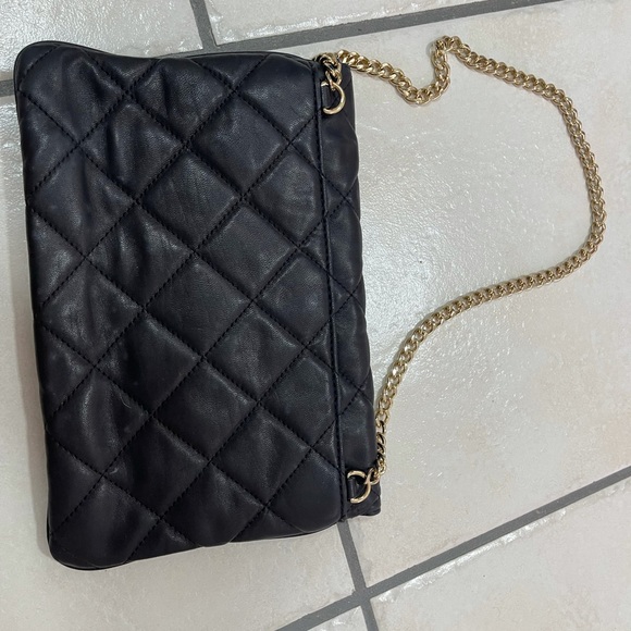 Original Michael Kors purse cute as an envelope clutch as well - Picture 2 of 3